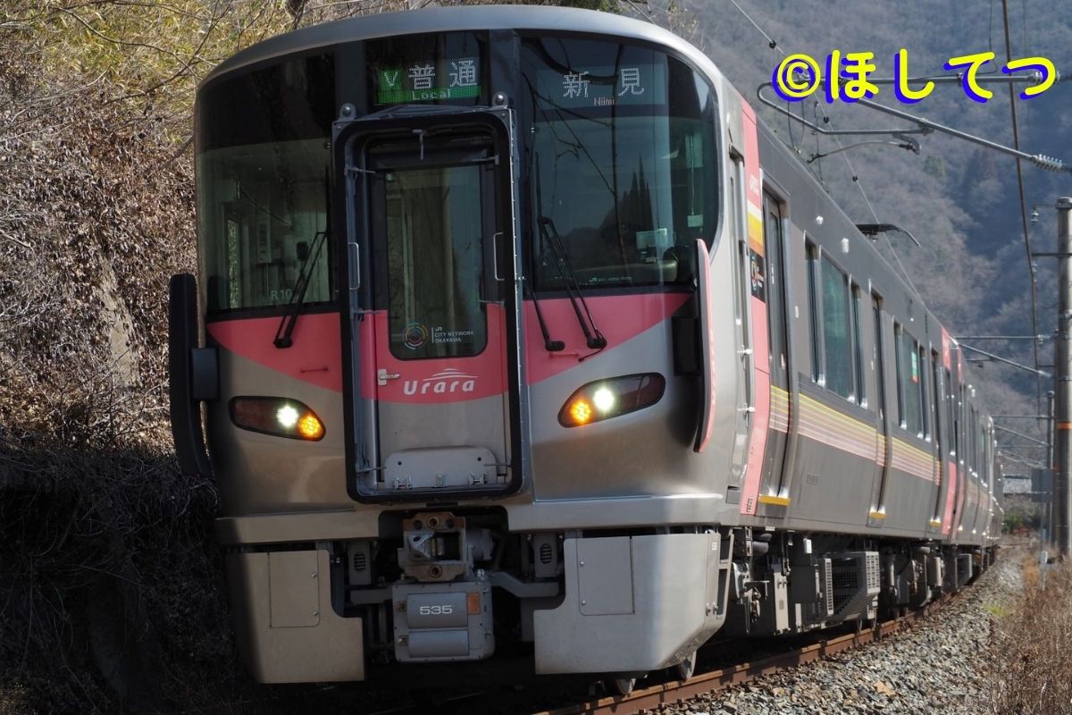 JR西日本227系500番台Urara